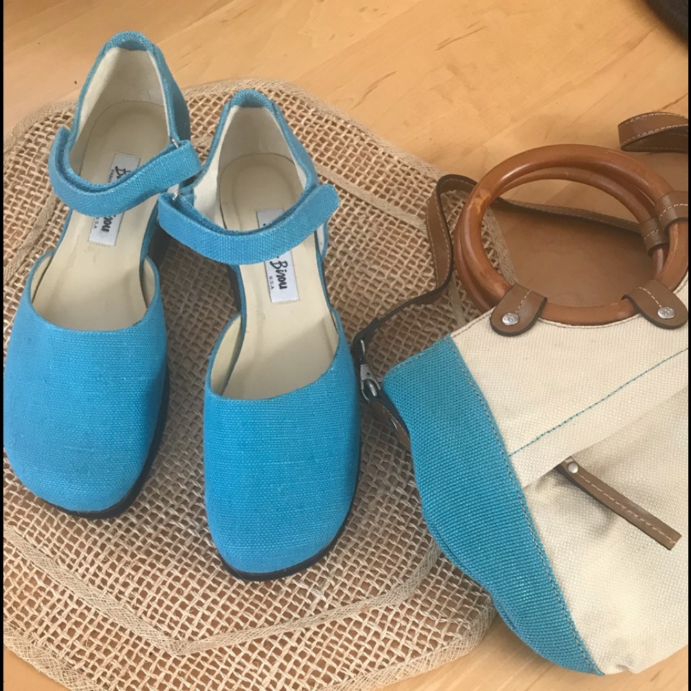 NWOT BISOU-BISOU Sz8.5 MARY JANES